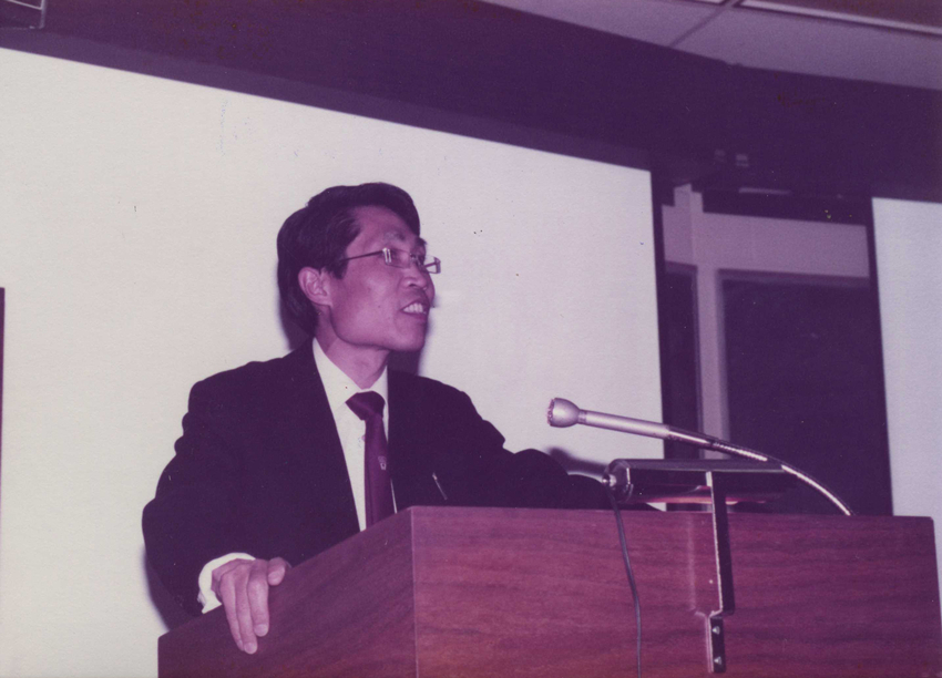 1982年11月在西北大学口腔学院作关节病演讲img021-2_副本.jpg